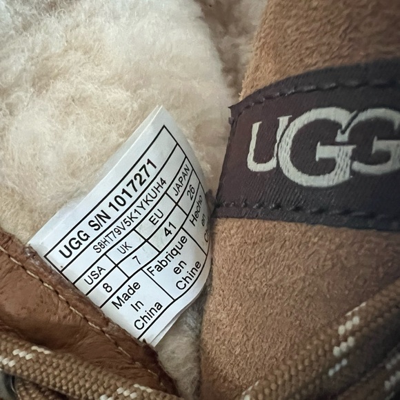 Ugg Boots - Men’s sz 8 - Picture 6 of 8